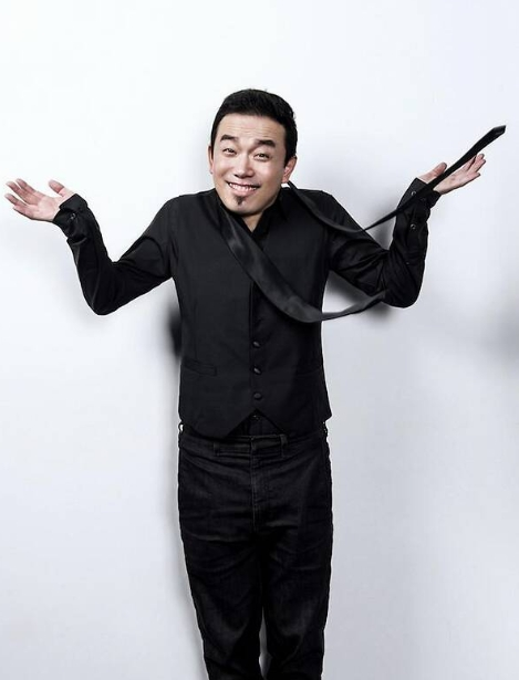 冯巩成大boss潘斌龙夺冠获章子怡赏识贾玲一战封神比肩吴京