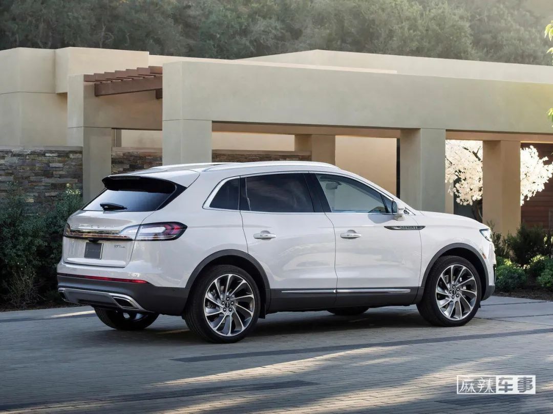 欧耶！“等等党”胜利了，因为有福克斯旅行车和全新伊兰特