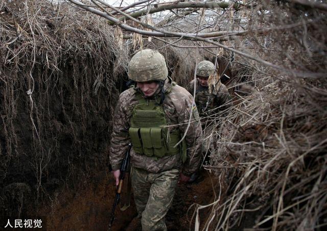 突发！乌克兰军方称一名乌士兵被打死休闲区蓝鸢梦想 - Www.slyday.coM