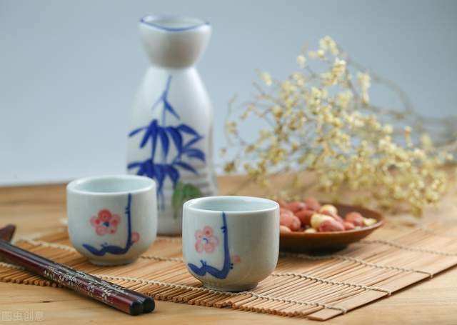 白酒存15年以上不能喝?真实的情况是这样吗?资深酿酒师揭秘休闲区蓝鸢梦想 - Www.slyday.coM 白酒存15年以上不能喝?真实的情况是这样吗?资深酿酒师揭秘休闲区蓝鸢梦想 - Www.slyday.coM