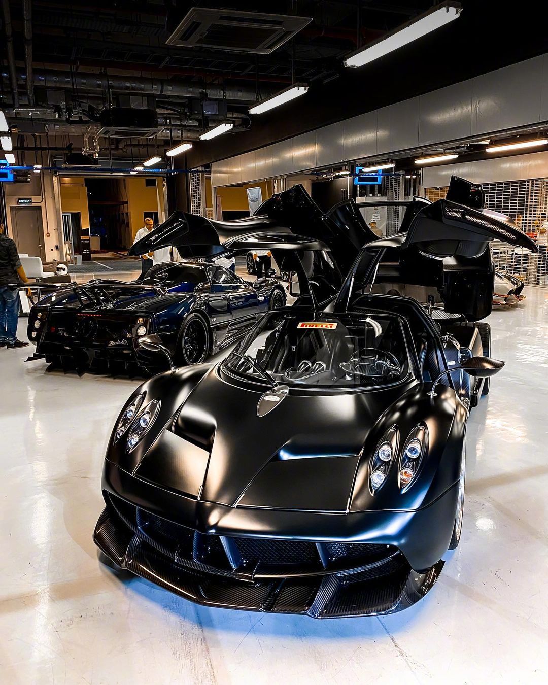 帕加尼pagani huayra / zonda