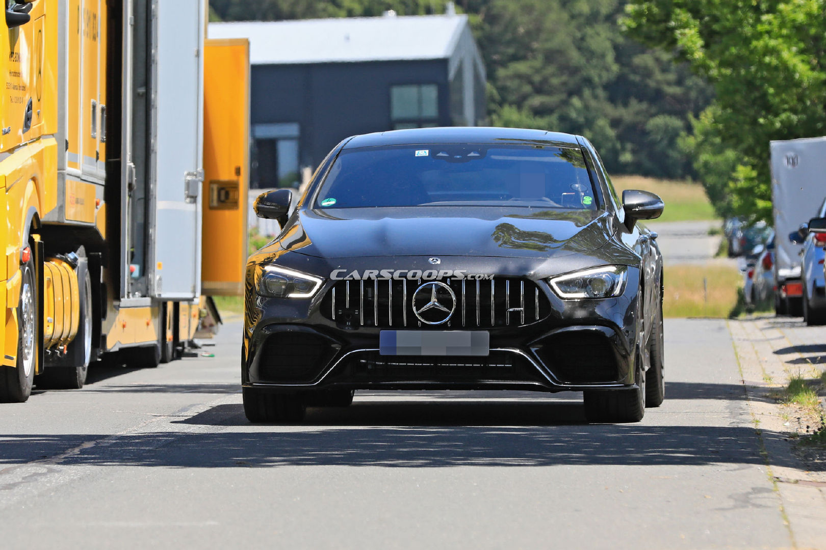 梅赛德斯-amg gt 73四门跑车最新谍照,新车或命名为gt 73e,搭载4