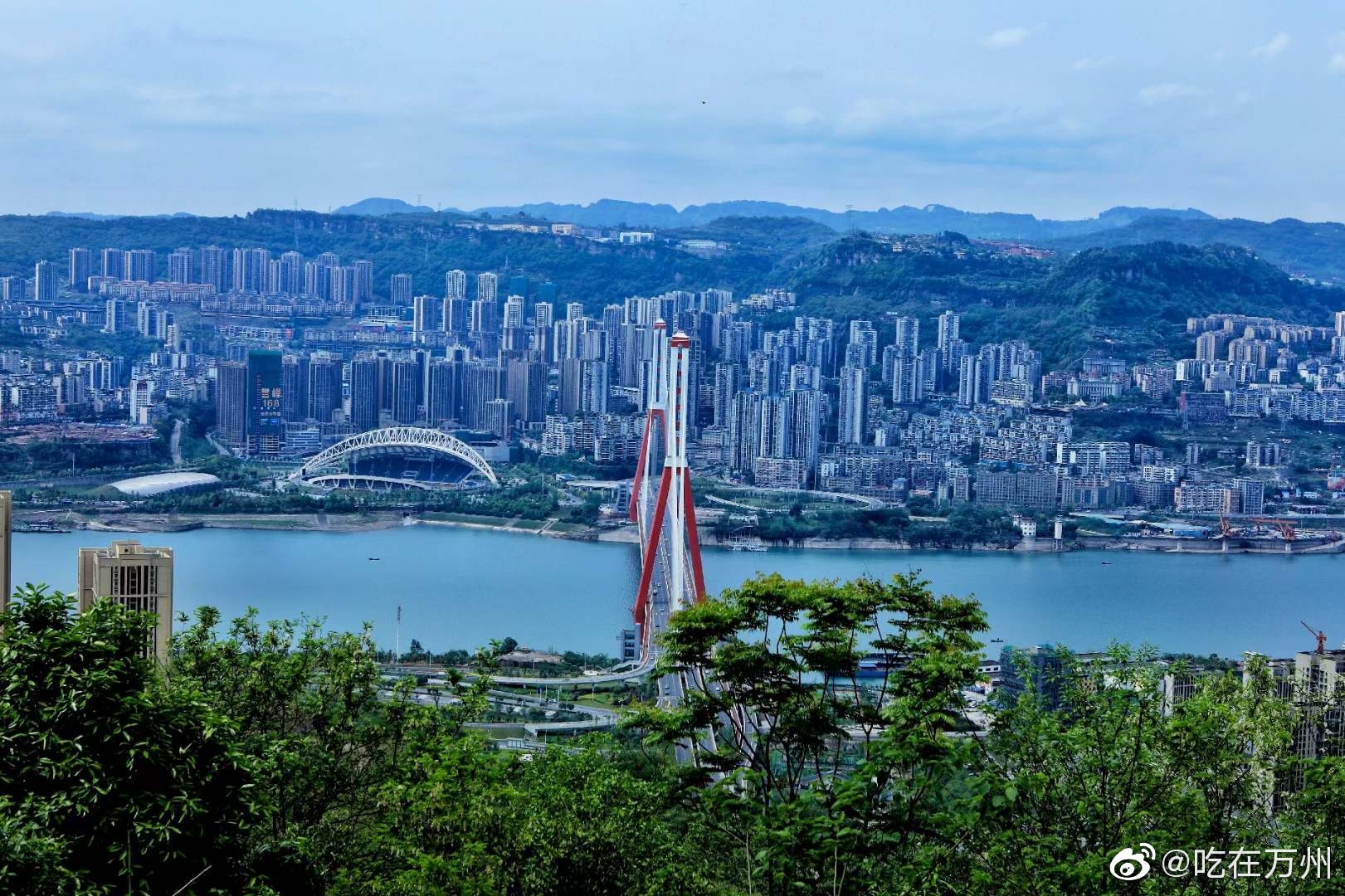 观平湖之州,享三生有幸之实,万州!