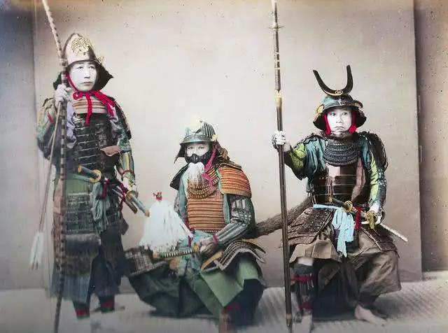 百年前日本武士真实形象:身材很矮小,面露凶光,图9女武士漂亮|武士|日本武士|武士道_新浪新闻