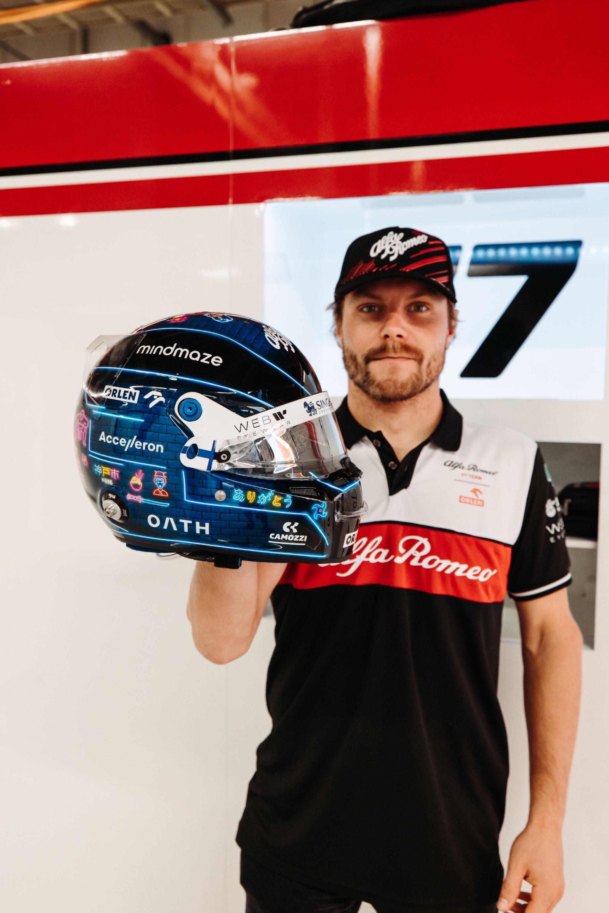 日本大奖赛博塔斯特别版头盔__财经头条