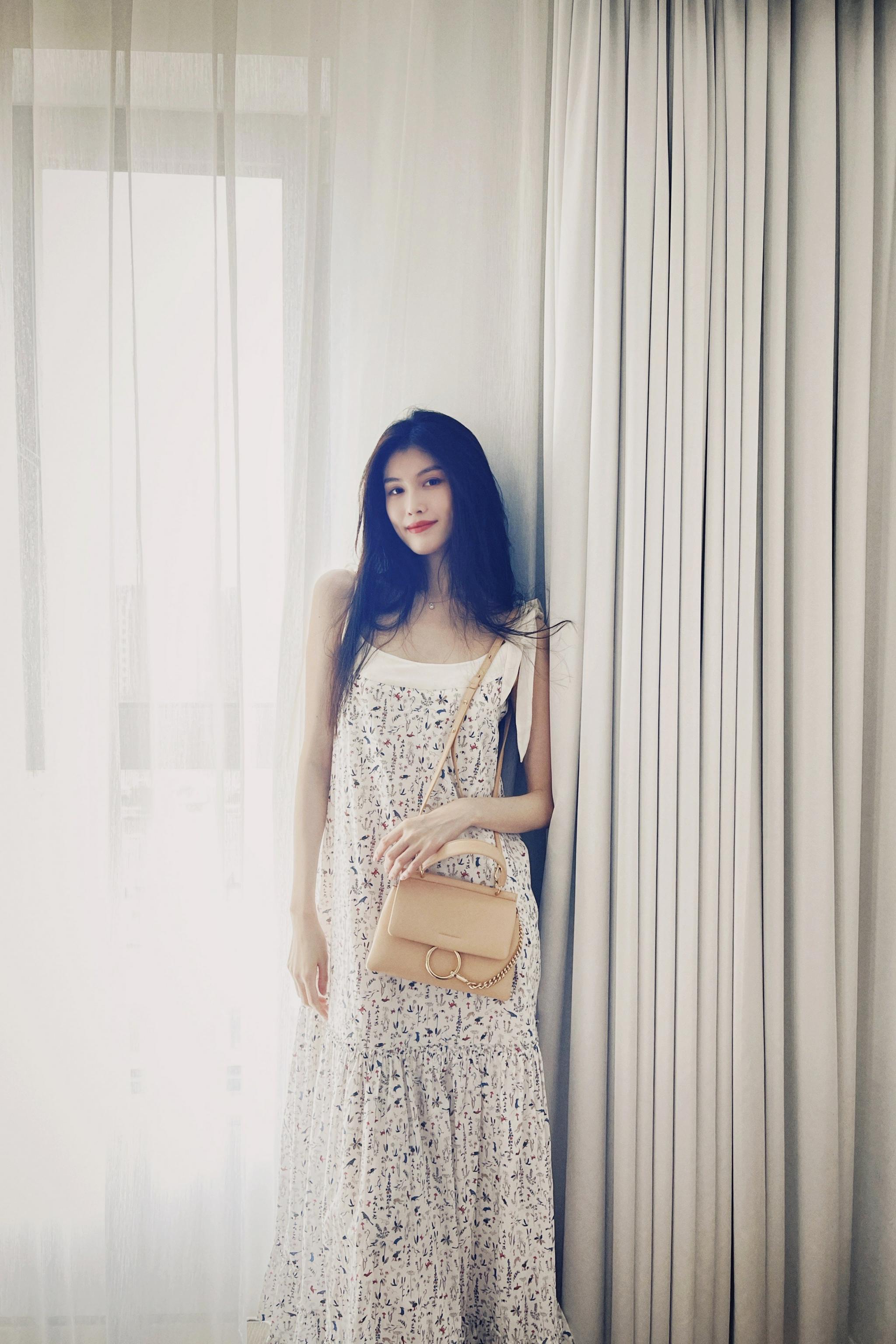 身背@chloe 最新faye系列手袋