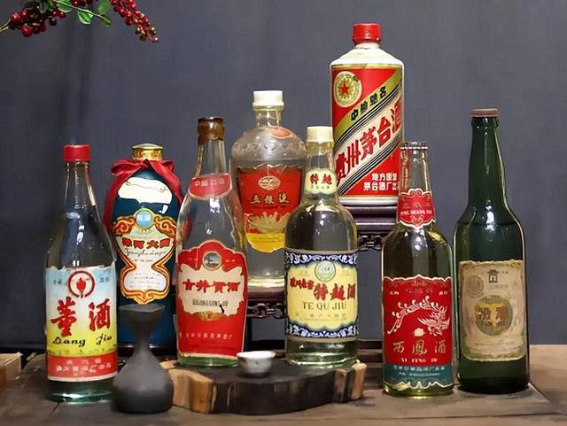 白酒存15年以上不能喝?真实的情况是这样吗?资深酿酒师揭秘休闲区蓝鸢梦想 - Www.slyday.coM 白酒存15年以上不能喝?真实的情况是这样吗?资深酿酒师揭秘休闲区蓝鸢梦想 - Www.slyday.coM