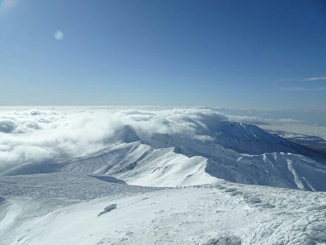 日本北海道雪山