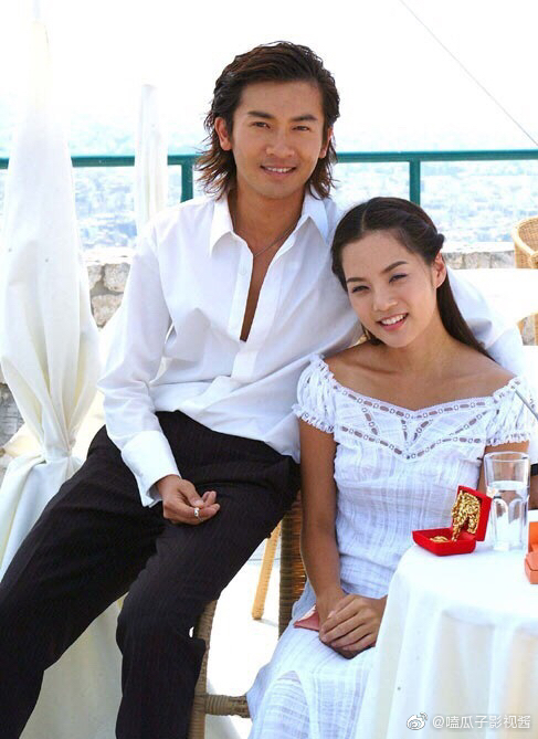 由苏有朋,蔡琳,何润东主演《情定爱情海》还有人记得吗_高清图集_新浪