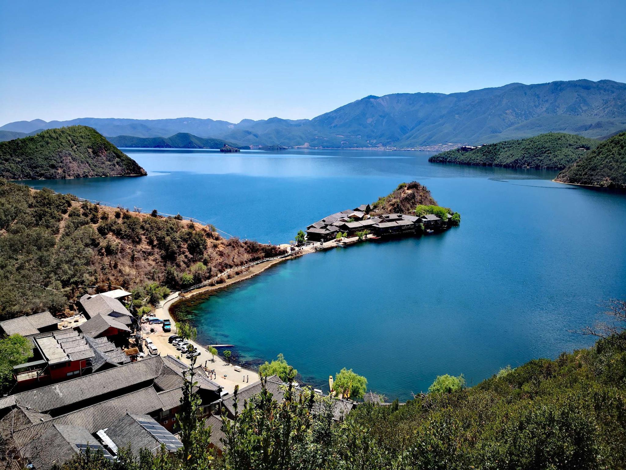 静谧的泸沽湖,去了还想再去.