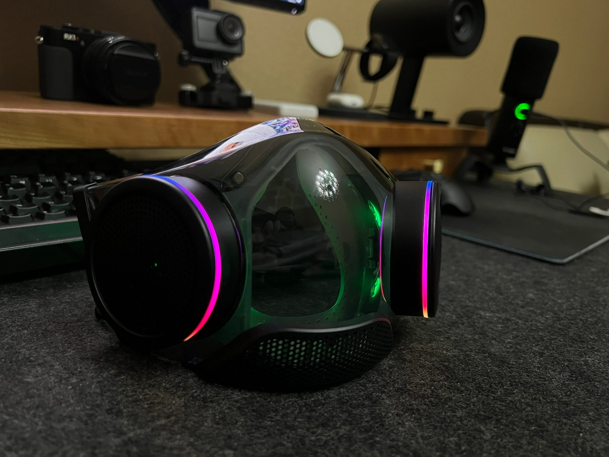 雷蛇这个rgb口罩还是真的是帅啊