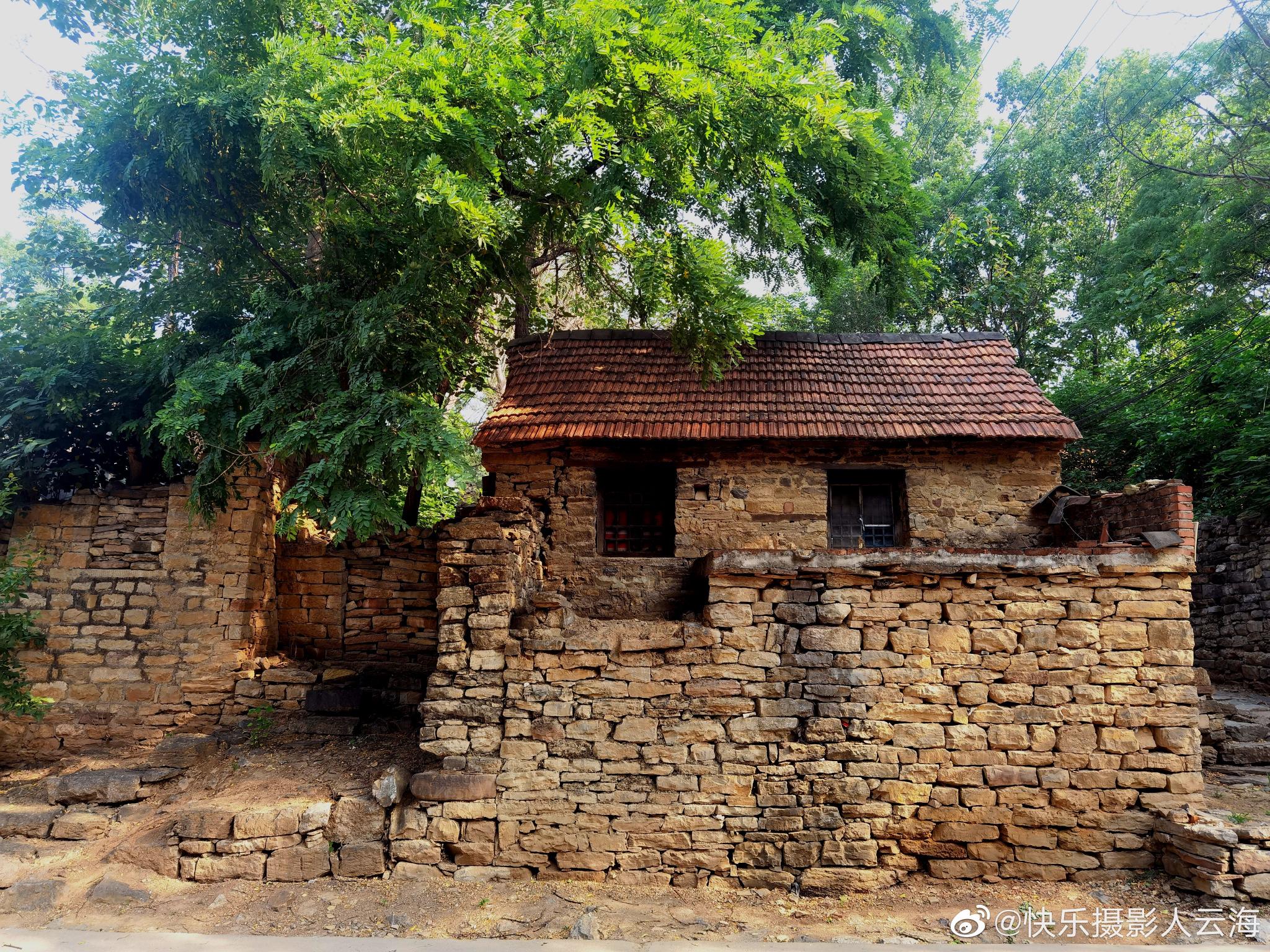 安丘市下涝坡古村落