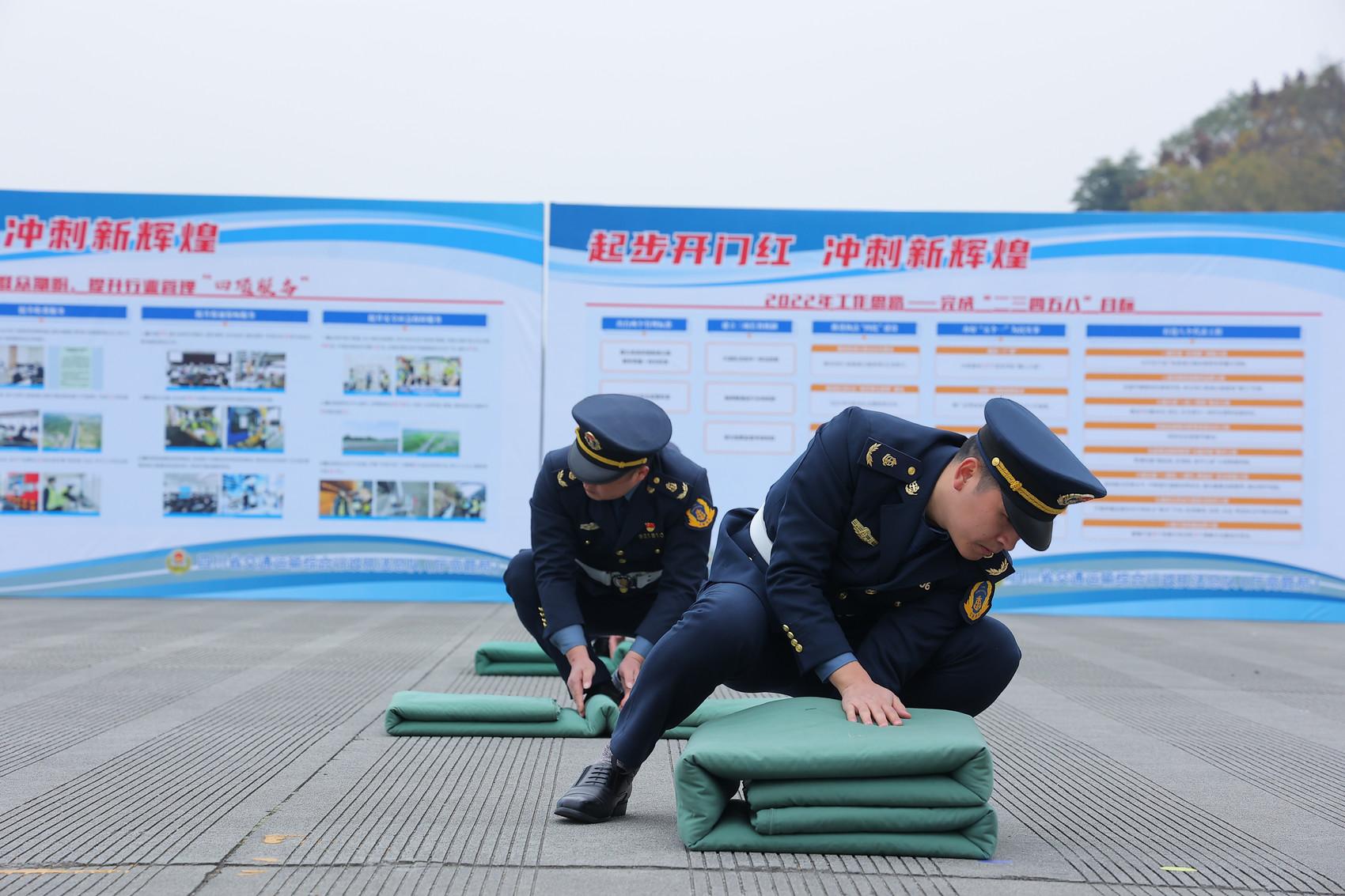 四川交通执法队伍将"上新"|队伍|交通运输|行政_新浪新闻