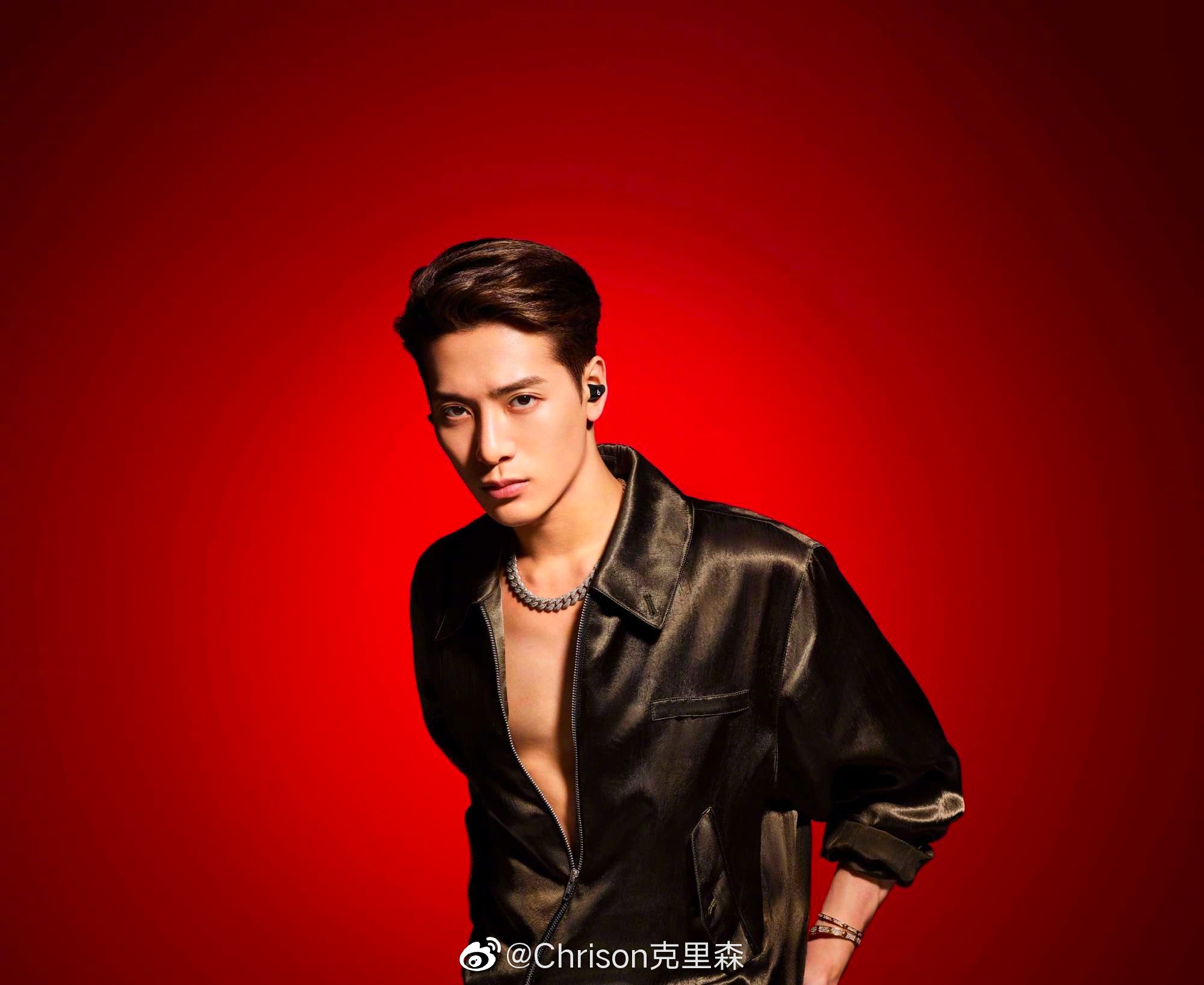 王嘉尔今天成为了beats全球品牌代言人