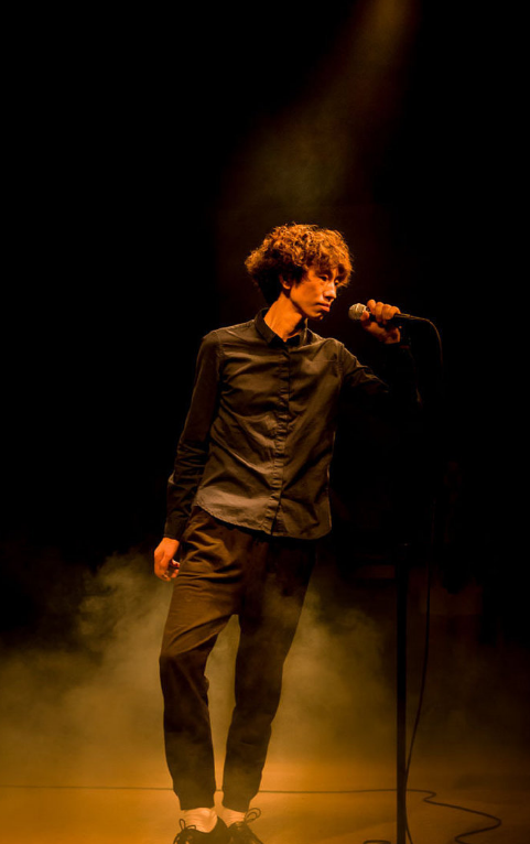 庞麦郎经纪人曝他入院前照片称其治病花费巨大需要经济帮助