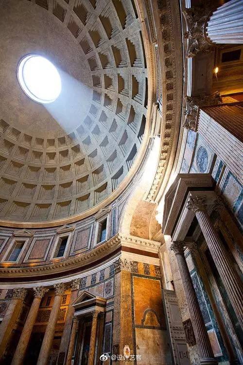 万神庙(pantheon):是罗马最古老的建筑之一