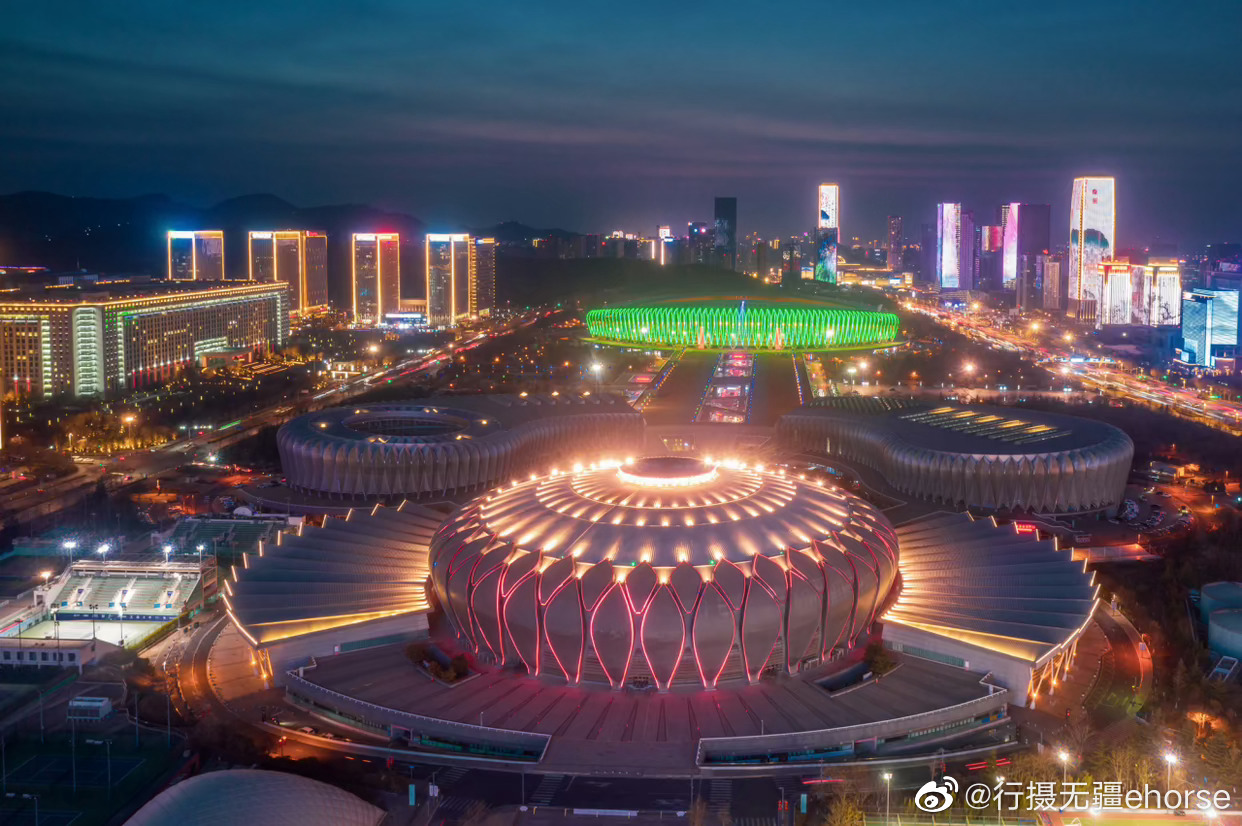 如果你没有见过夜幕下的汉峪金谷……_高清图集_新浪网