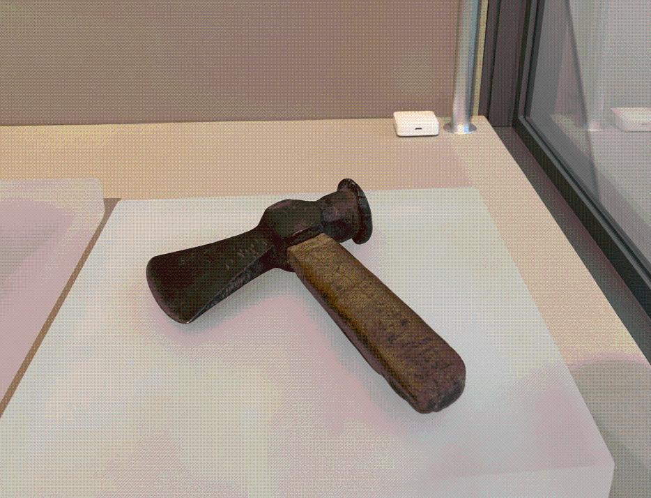 百年百物京汉铁路长辛店工人纠察队罢工时用的月牙斧