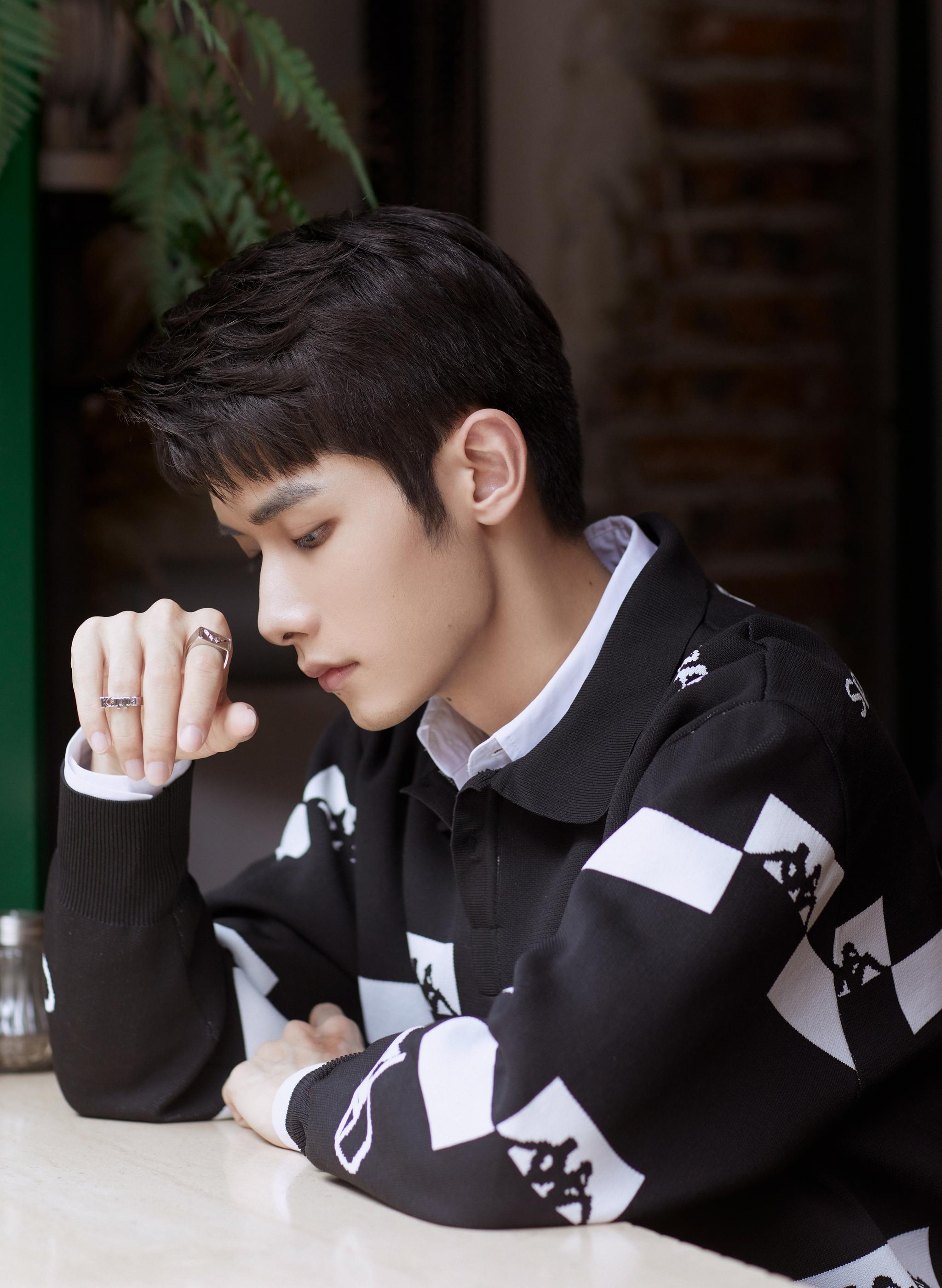 欢娱影视演员赵弈钦出席kappa运动时装中国首秀