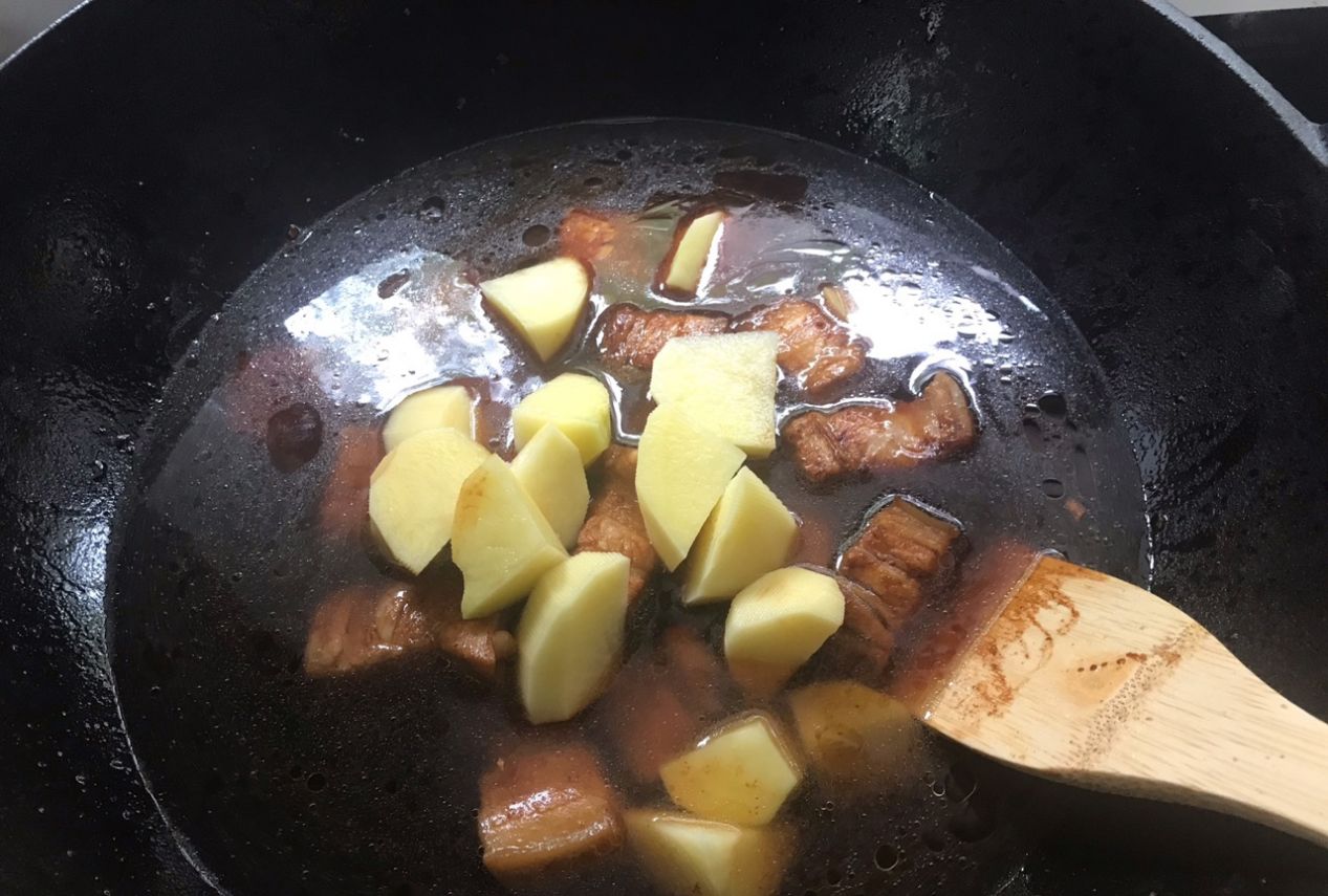 家常自制红烧肉,做法一点不难,入口软嫩鲜香,太解馋了休闲区蓝鸢梦想 - Www.slyday.coM 家常自制红烧肉,做法一点不难,入口软嫩鲜香,太解馋了休闲区蓝鸢梦想 - Www.slyday.coM