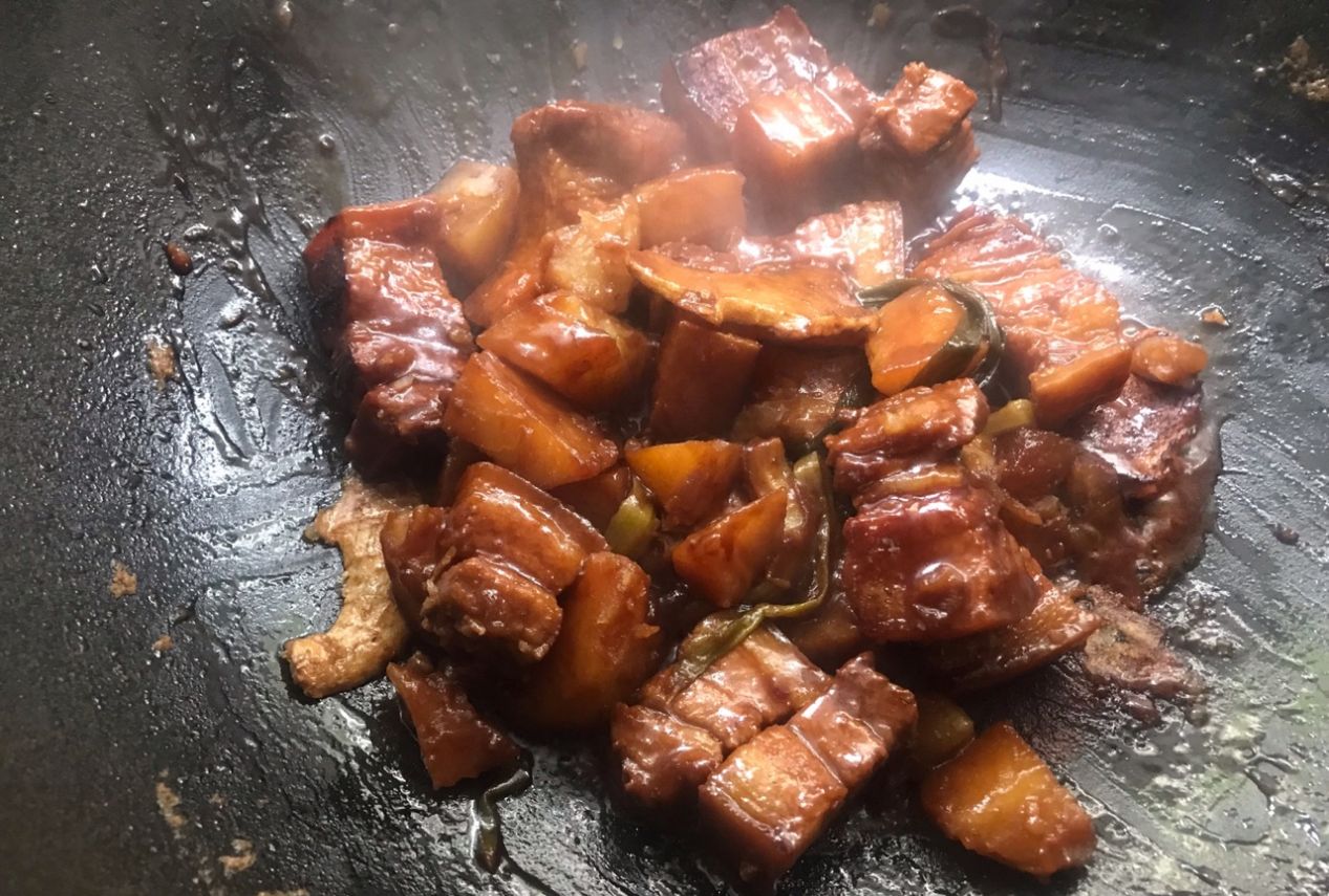 家常自制红烧肉,做法一点不难,入口软嫩鲜香,太解馋了休闲区蓝鸢梦想 - Www.slyday.coM 家常自制红烧肉,做法一点不难,入口软嫩鲜香,太解馋了休闲区蓝鸢梦想 - Www.slyday.coM