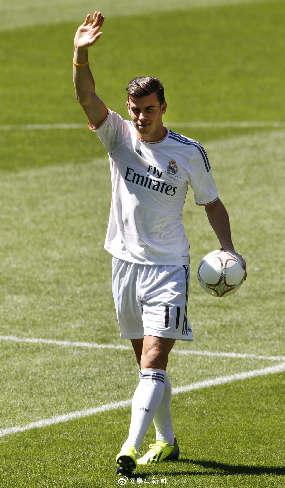 七年前的今天,贝尔首次亮相伯纳乌.