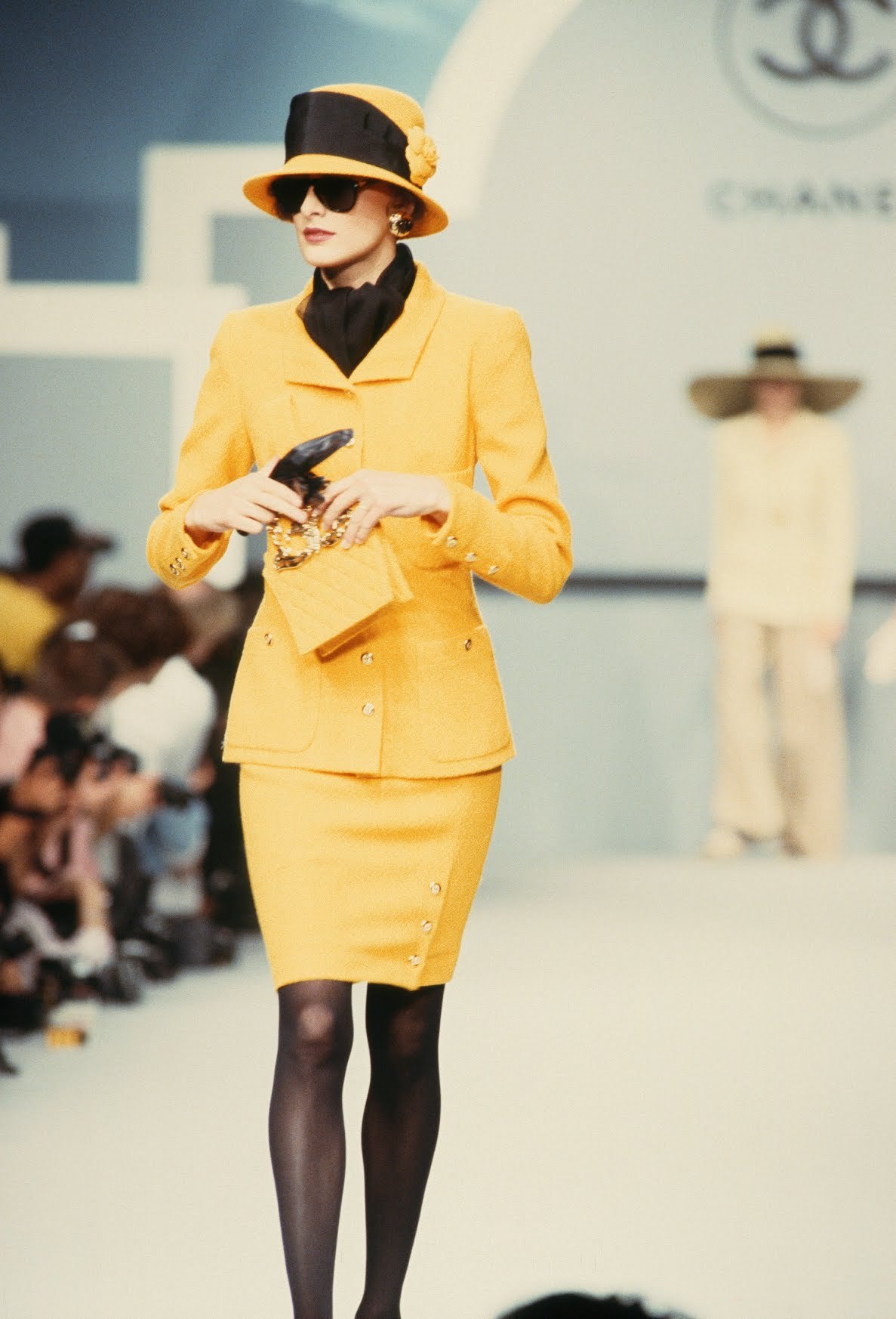 80年代chanel秀场上作为karl的灵感缪斯