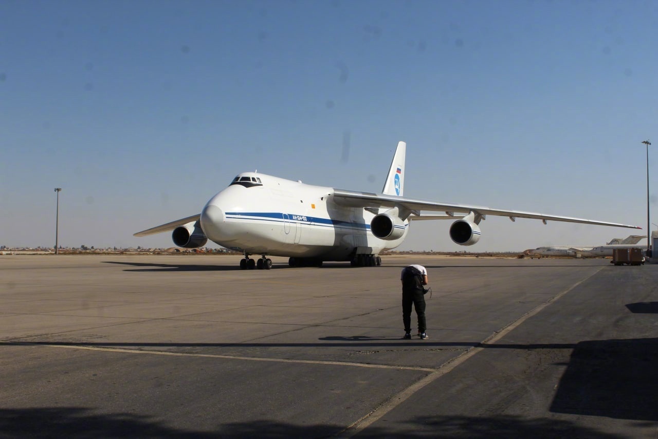 俄罗斯一架an-124抵达大马士革杜瓦利机场……_高清图集_新浪网