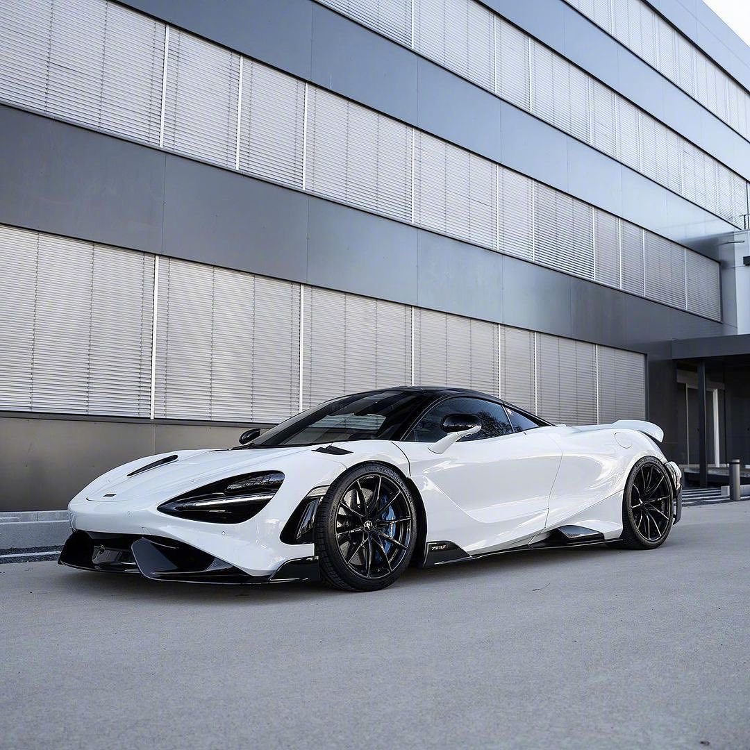 白色迈凯伦765lt真帅气!