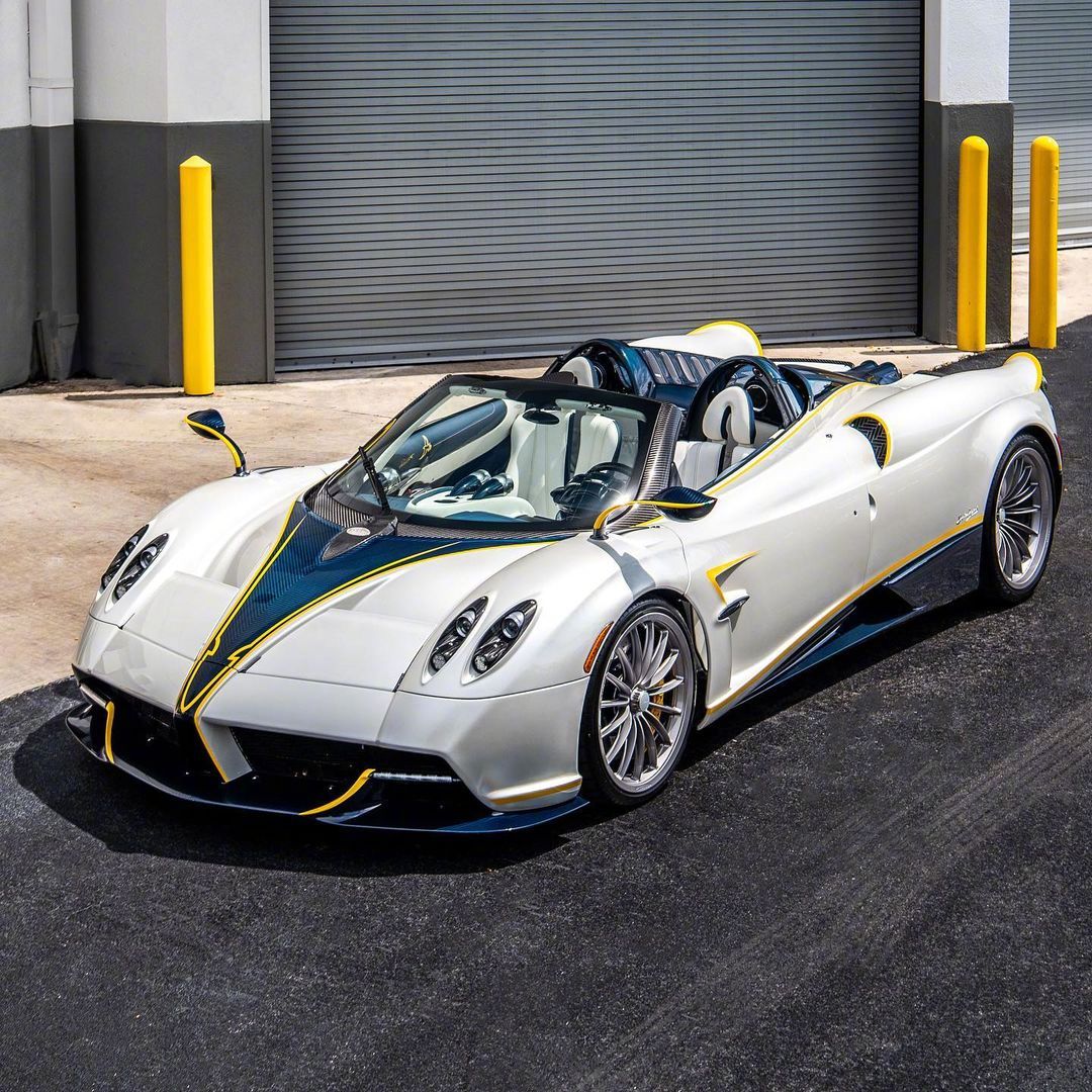 帕加尼huayraroadster