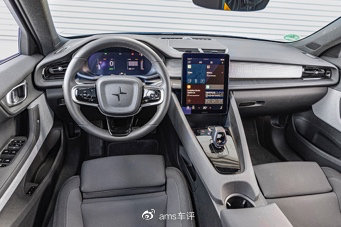 高性能玩具：特斯拉Model3、极星2和BMW i4 M50休闲区蓝鸢梦想 - Www.slyday.coM