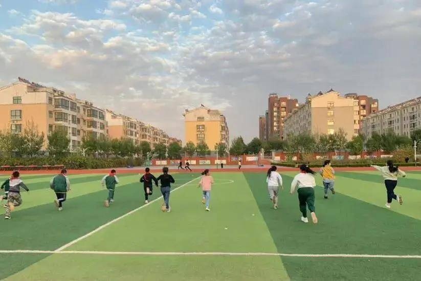 【记录坊子】有“颜”又有“值”的课后服务让教育更温情休闲区蓝鸢梦想 - Www.slyday.coM 【记录坊子】有“颜”又有“值”的课后服务让教育更温情休闲区蓝鸢梦想 - Www.slyday.coM