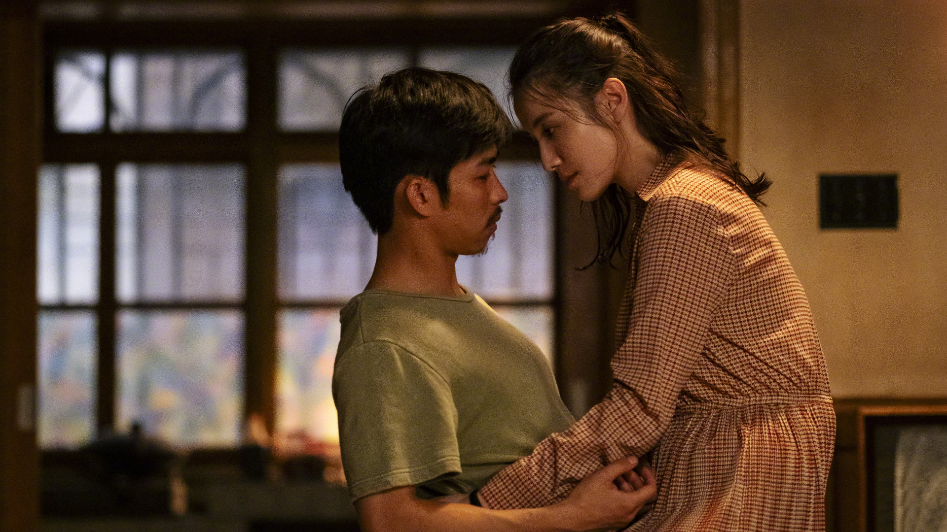 二流导演三流编剧聚一窝,"整容式演技"被浪费!苦了宋佳和章宇