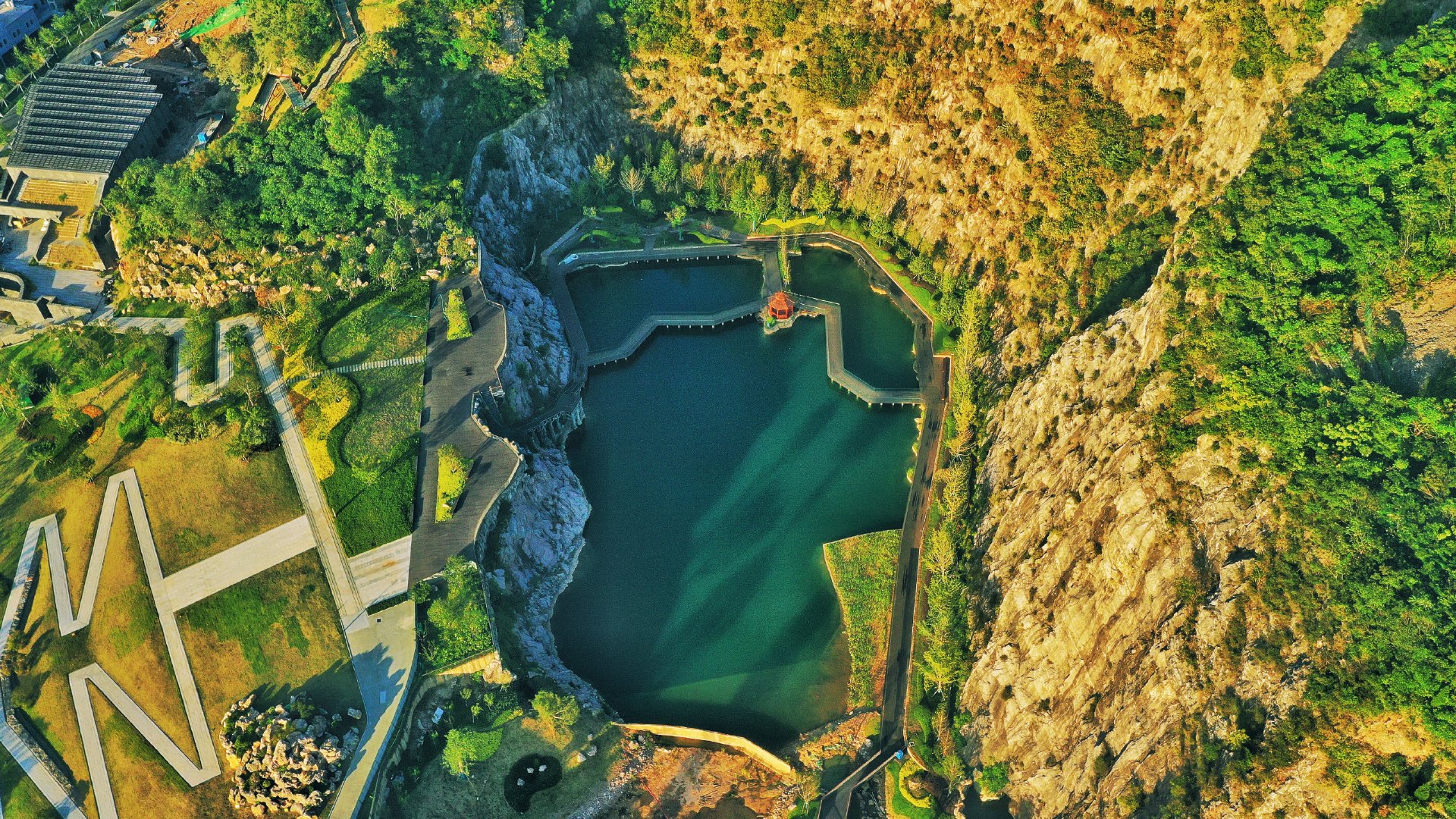 根据最新声明说明：南京殷巷女胜太路100快，到底藏着啥秘密？当地人悄悄告诉你真相