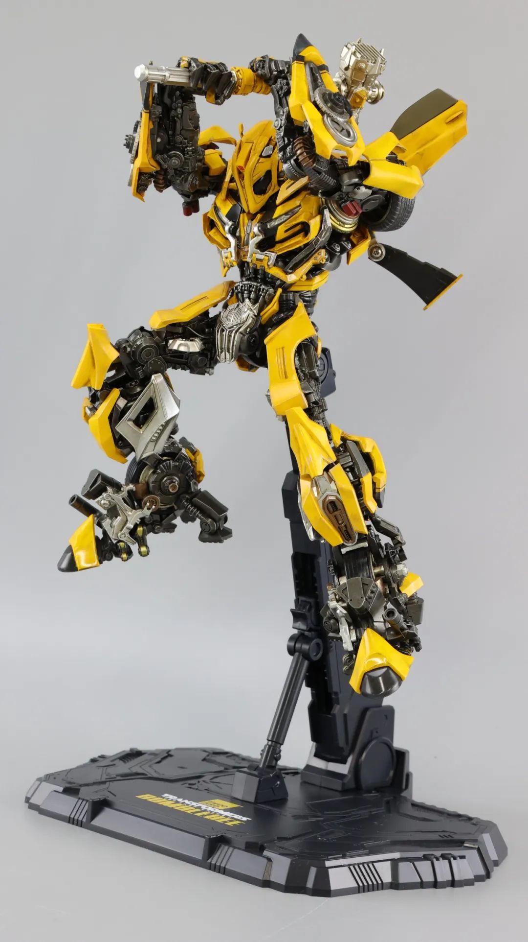 threezero dlx系列《变形金刚5》大黄蜂开箱简评!__财经头条