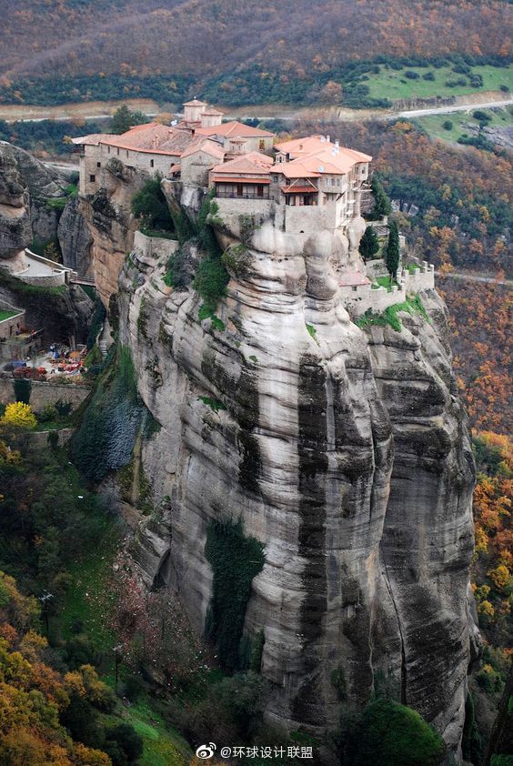 那些建在山上的建筑
