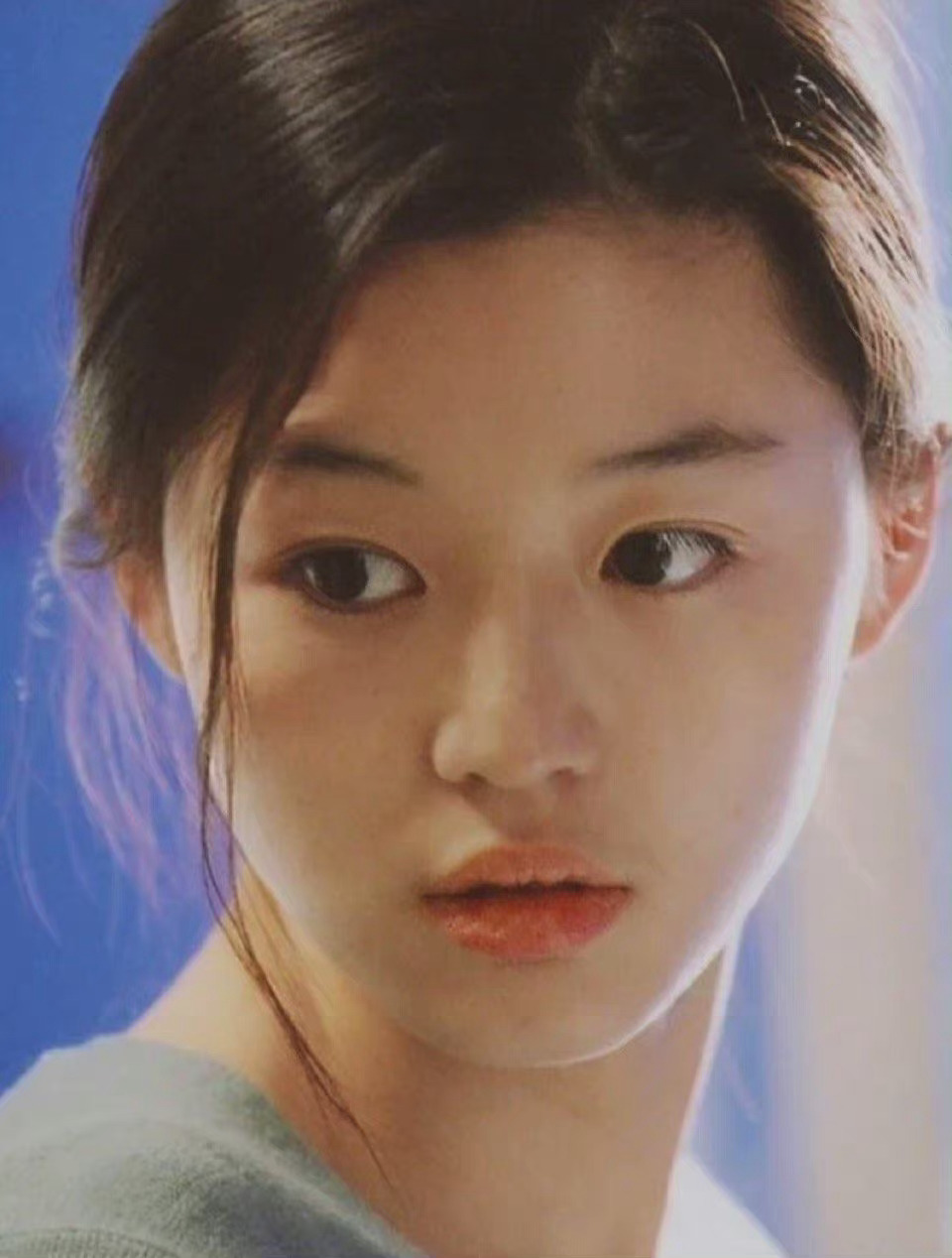 早期全智贤__财经头条