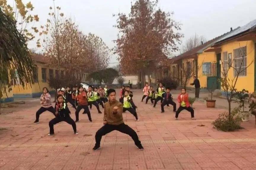 【记录坊子】有“颜”又有“值”的课后服务让教育更温情休闲区蓝鸢梦想 - Www.slyday.coM 【记录坊子】有“颜”又有“值”的课后服务让教育更温情休闲区蓝鸢梦想 - Www.slyday.coM