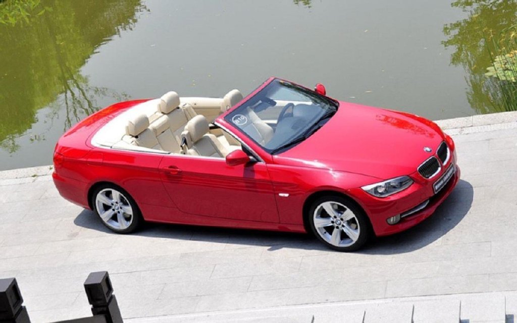 只需15万,就能把这3款二手4座敞篷跑车开回家,真正的车迷会买-新浪