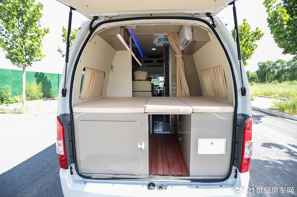 以188万元轻松拥有b型旅居车实拍福生风景g9