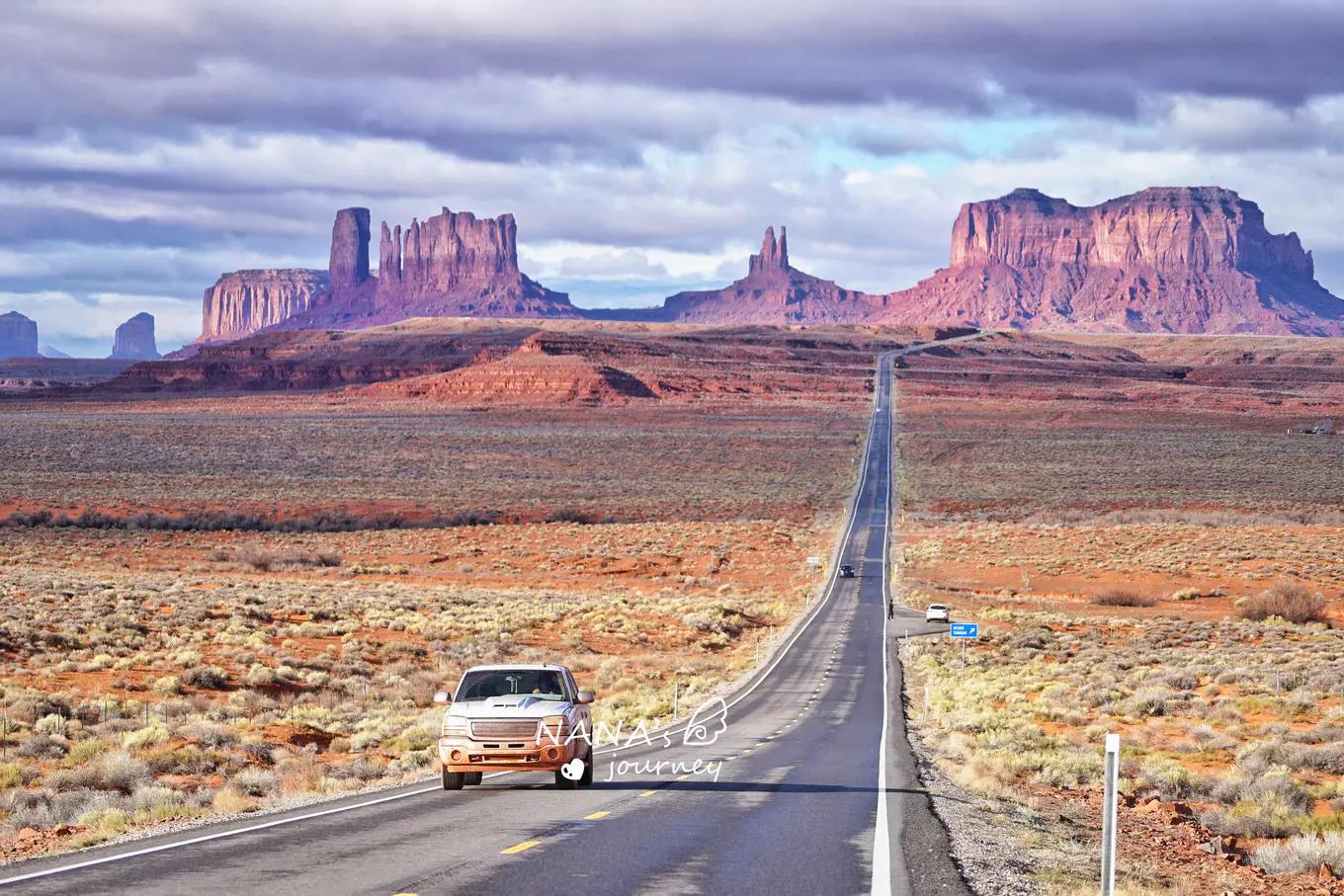 风化艺术错落孤峰美国公路集一体的纪念碑谷神秘且壮丽