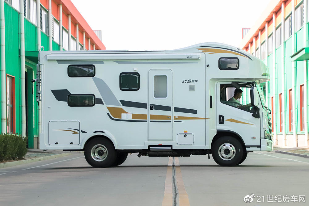 平头轻卡底盘无拓车型还能睡7人实拍科发北极熊h500房车