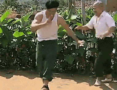 范伟和老"赵四",离开赵本山后,为何都拥有了改头换面的演技?