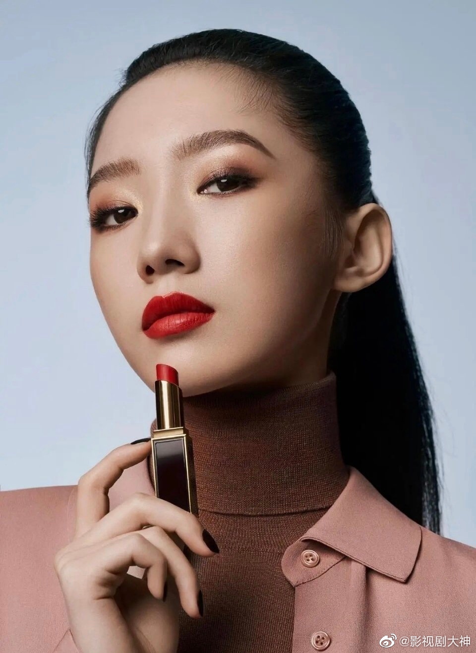 孟美岐,景甜,张钧甯同品牌口红大片图,谁的表现力最好?