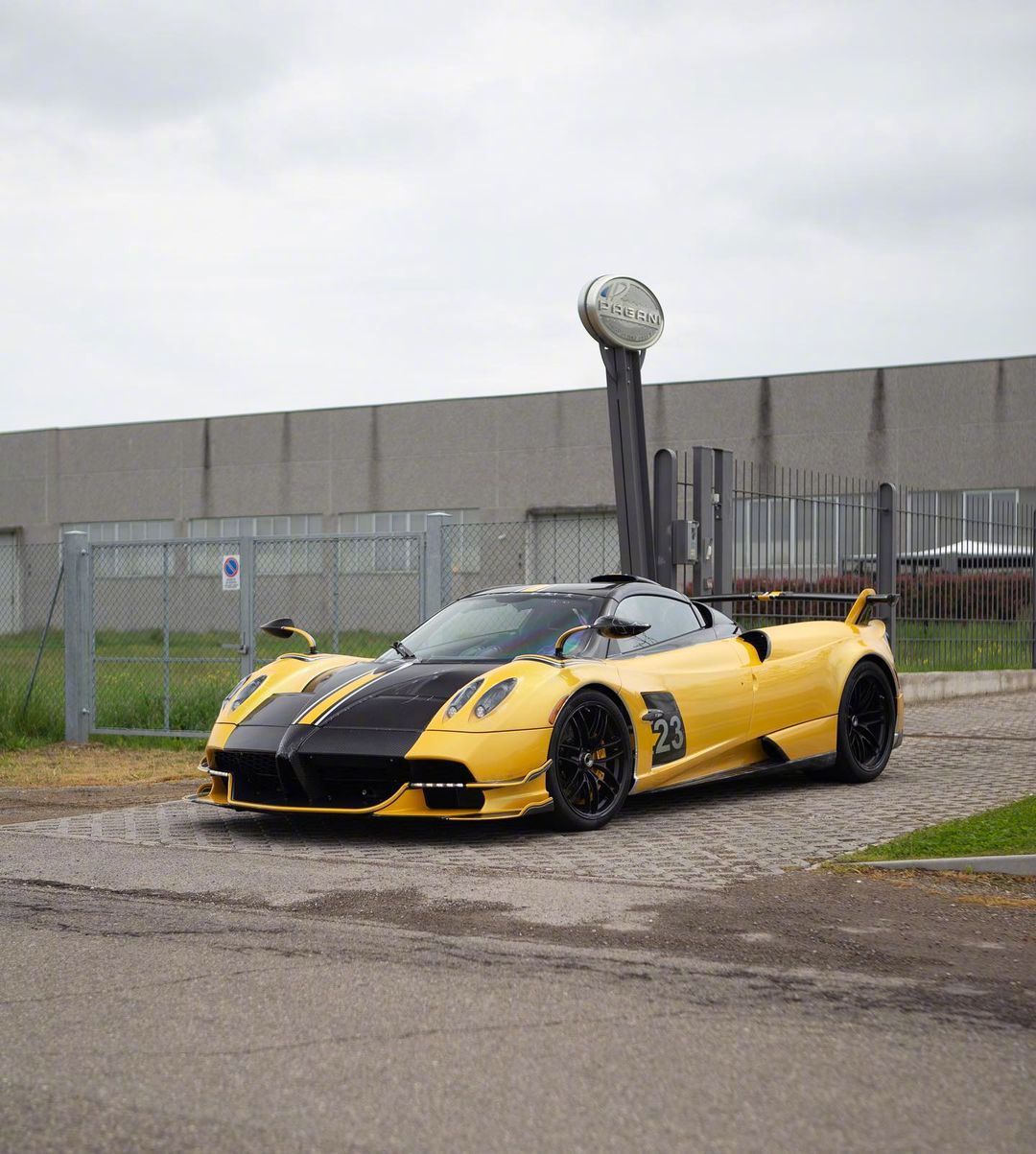 帕加尼pagani huayra roadster bc