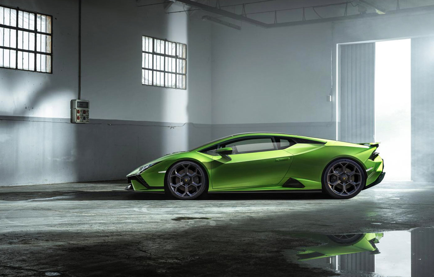 兰博基尼官方正式发布了huracántecnica车型的官图