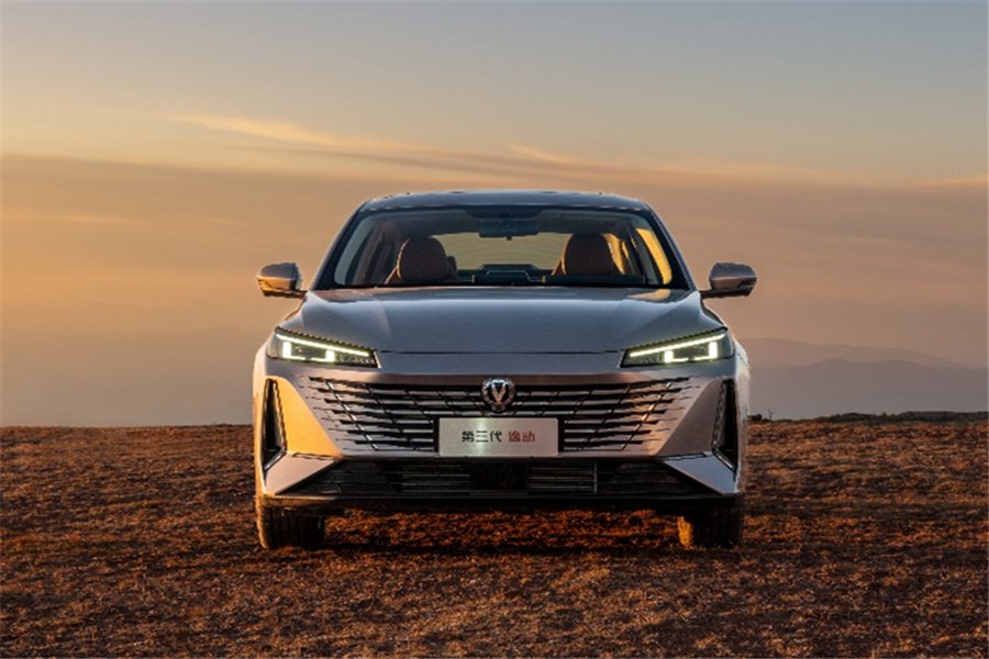 长安三大明星车型焕新上市,第三代逸动尝鲜价7.09万元起-新浪汽车