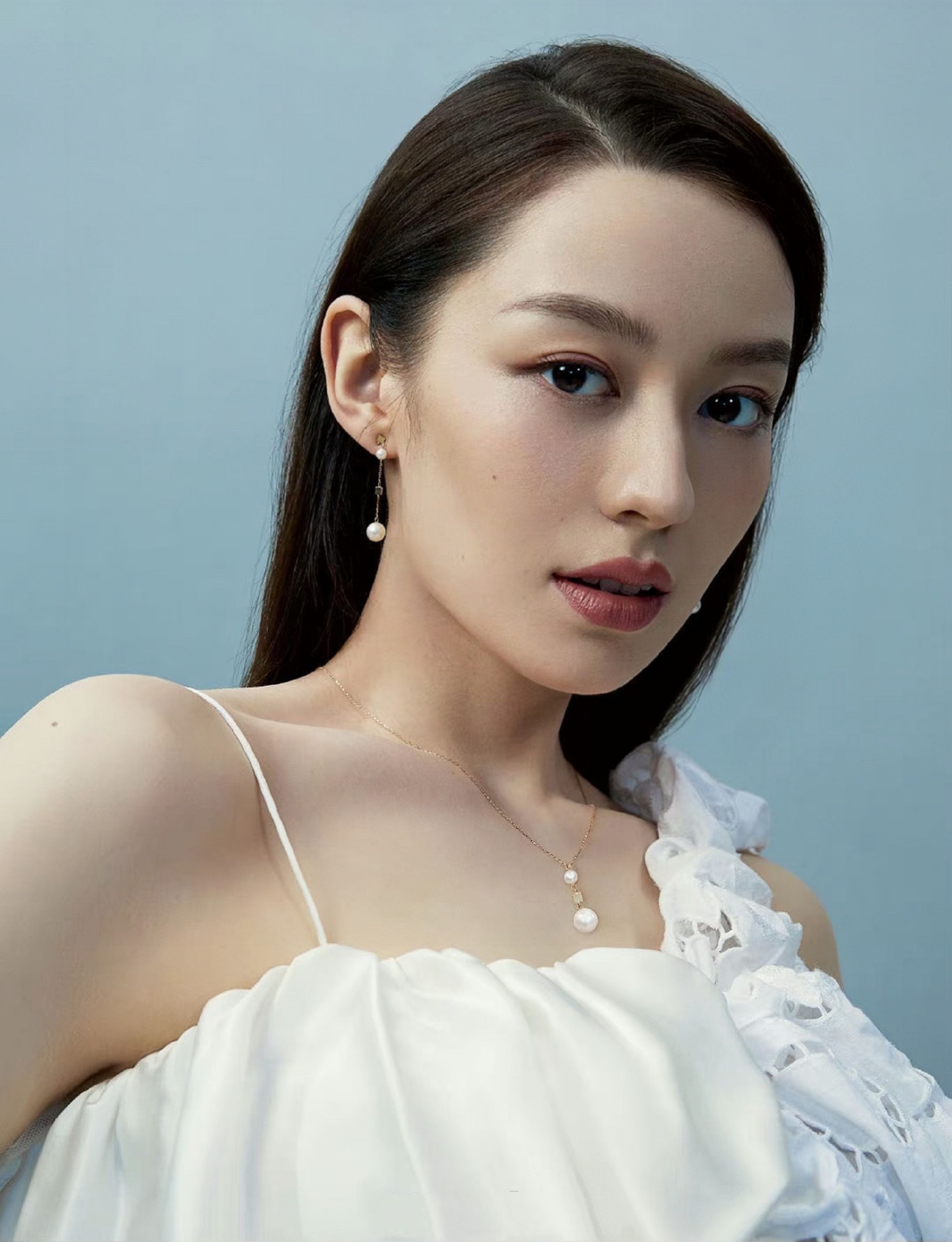 吉娜爱丽丝_高清图集_新浪网