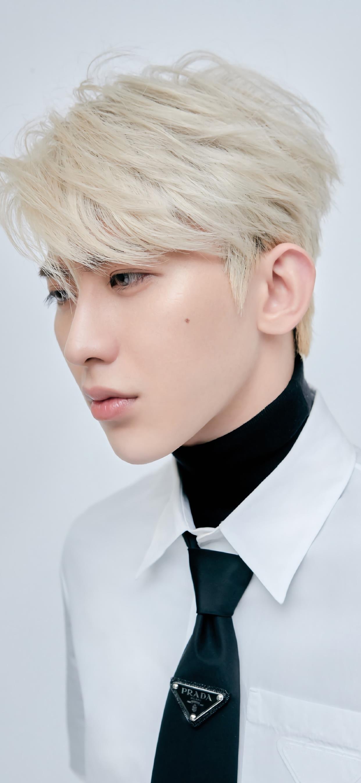 超有型蔡徐坤锁屏壁纸|蔡徐坤|壁纸|有型_新浪新闻