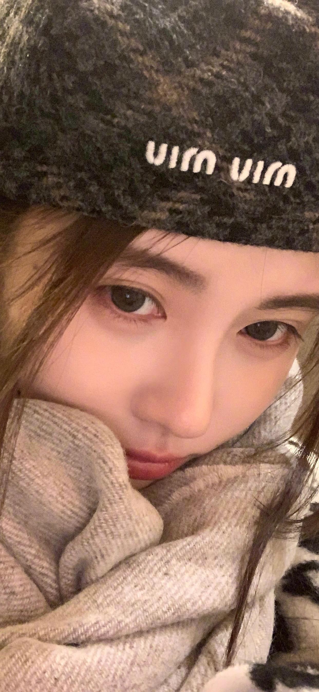 鞠婧祎锁屏壁纸 - 星座主题桌面 - 实验室设备网